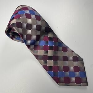 Van heusen tie Silk 3" x 58" regular geometric pattern